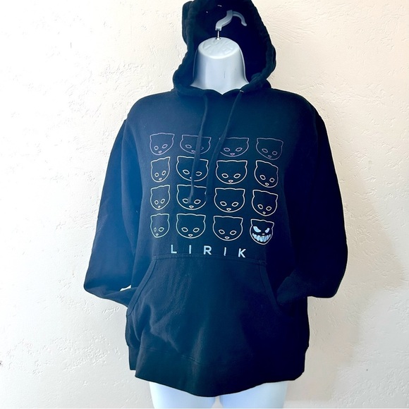 LIRIK Design by Humans Black Cat Face Hoodie Size Small - Picture 3 of 11